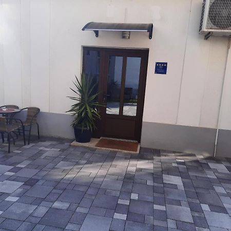 Albert Home Karlovac Zewnętrze zdjęcie