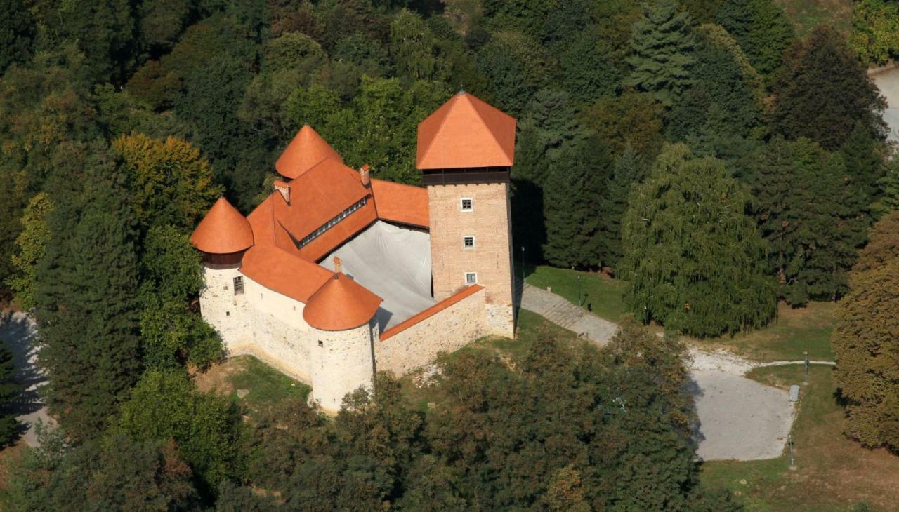 Albert Home Karlovac Zewnętrze zdjęcie